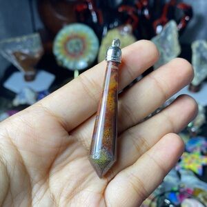 Susanj007 keep point pendant